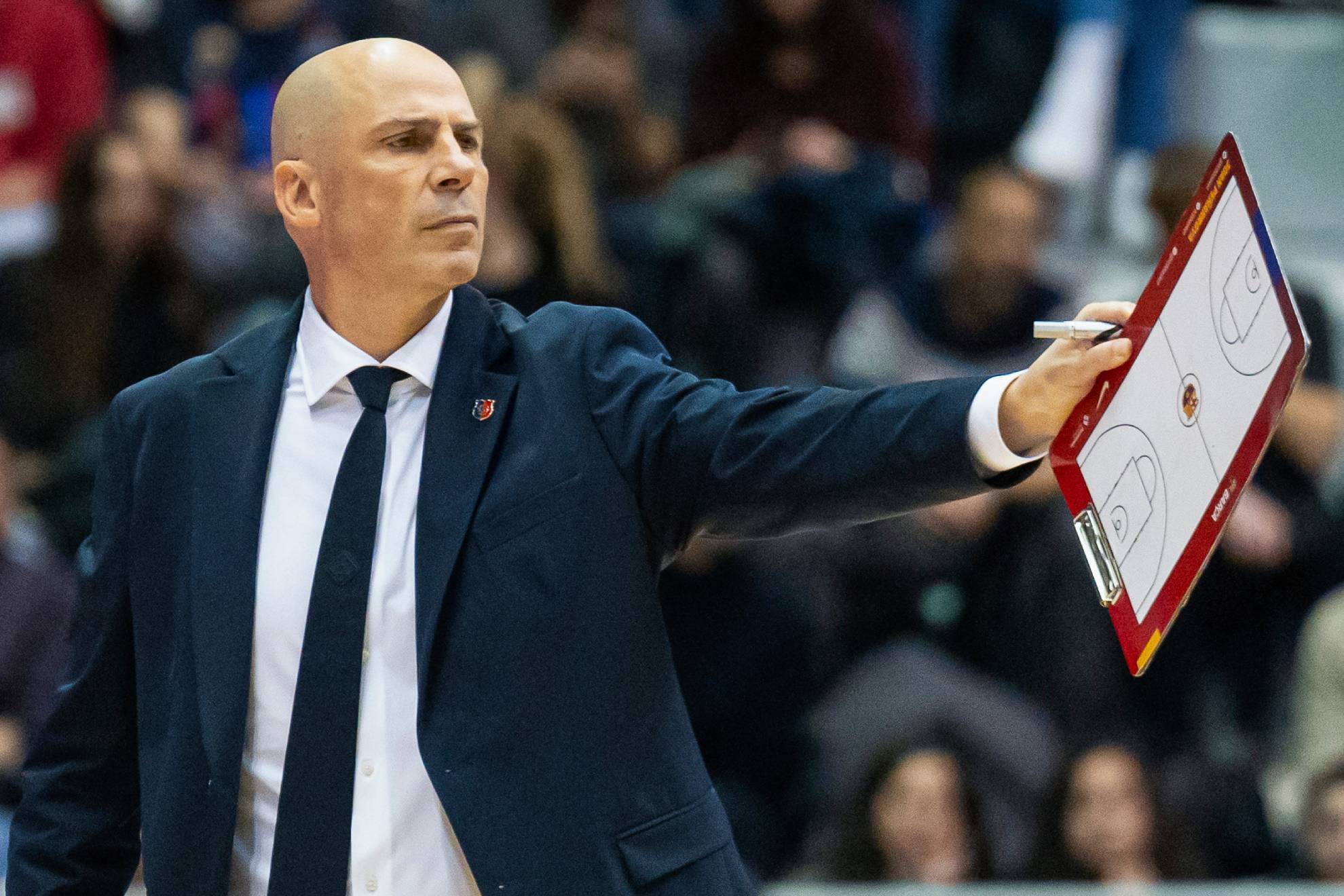 尤其在比赛 尤其在比赛